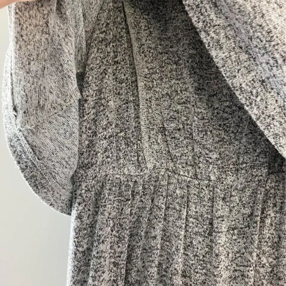 Old Navy grey nursing dress - Picture 5 of 6